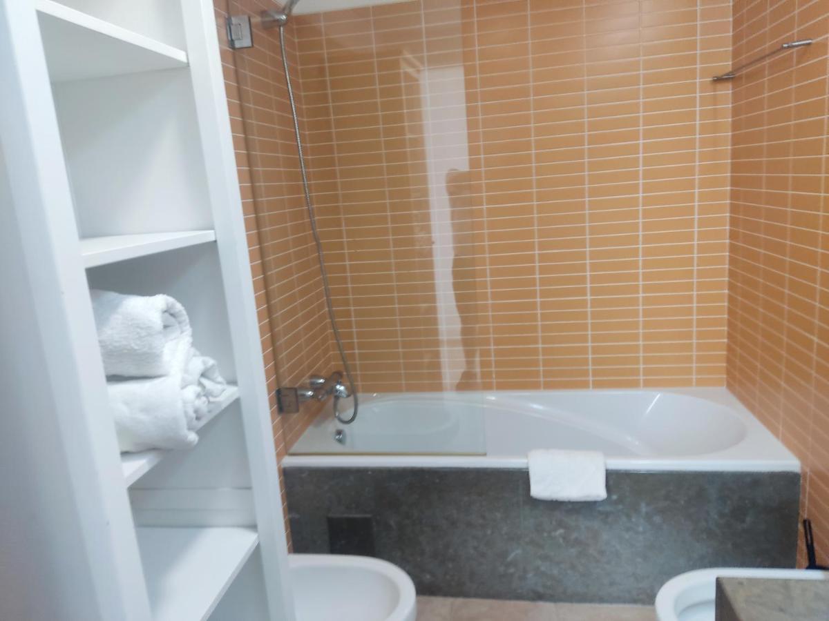 Ocean View Residences 3 Bedroom Villa'S Sea View อัลบูเฟรา ภายนอก รูปภาพ