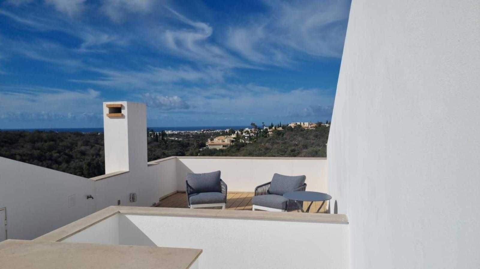 Ocean View Residences 3 Bedroom Villa'S Sea View อัลบูเฟรา ภายนอก รูปภาพ